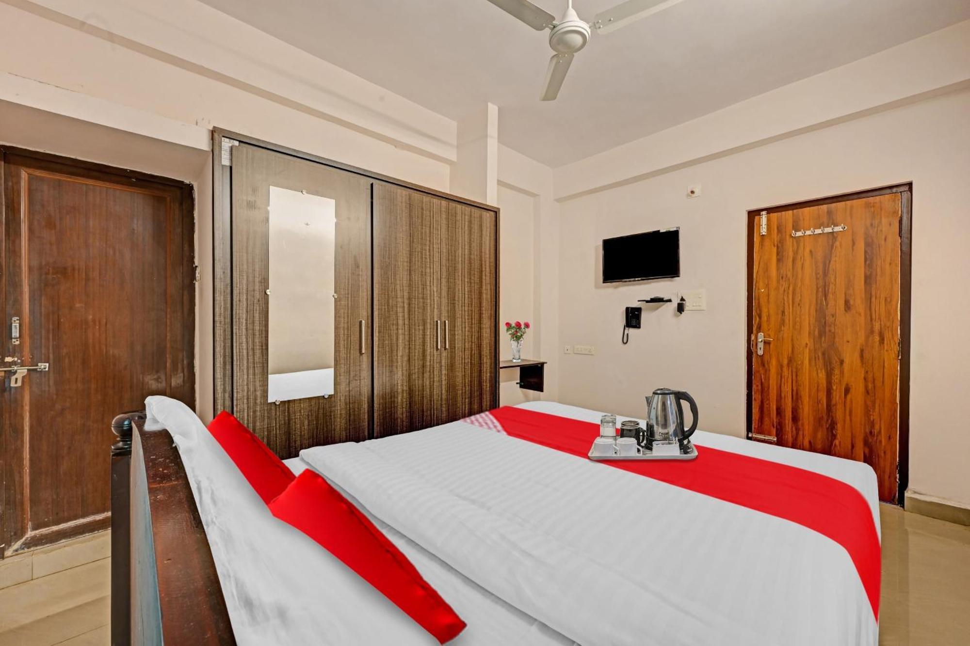 Hotel O Coastal Inn Luxury Service Apartments Какинада Экстерьер фото