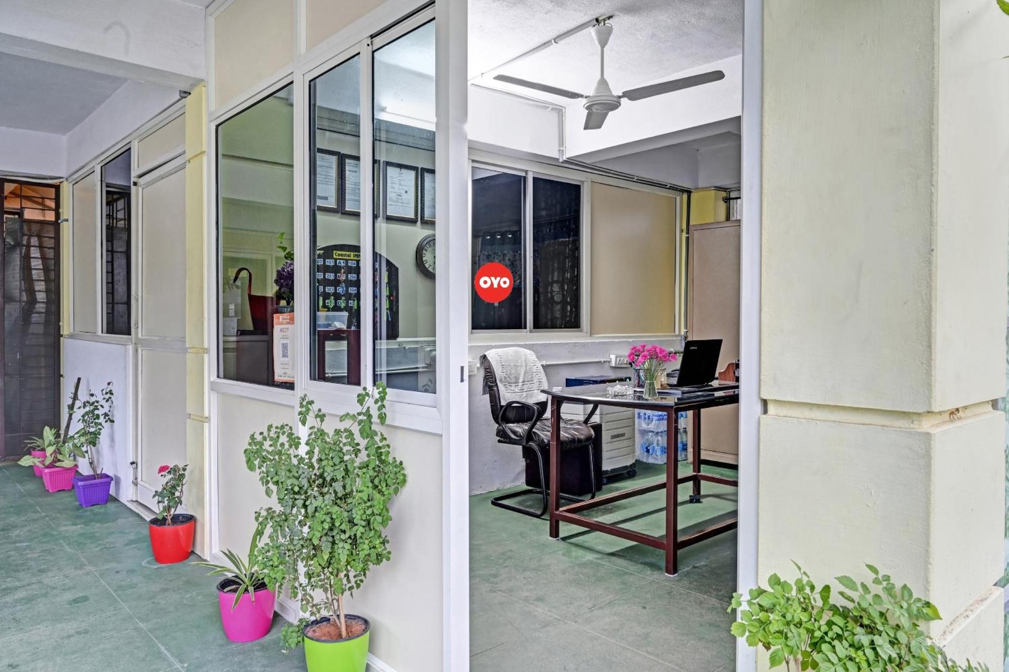 Hotel O Coastal Inn Luxury Service Apartments Какинада Экстерьер фото