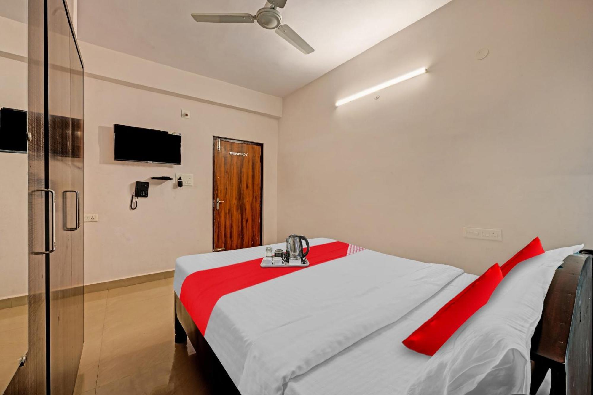 Hotel O Coastal Inn Luxury Service Apartments Какинада Экстерьер фото